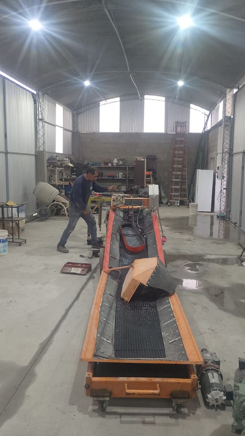 Reparación de cinta transportadora en taller propio